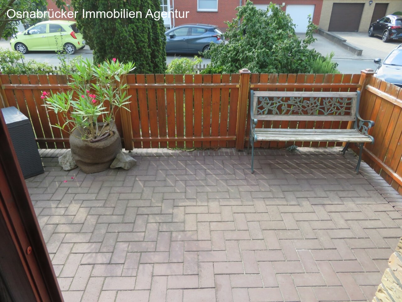Terrasse vor der Küche